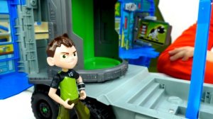 Бен 10 в видео онлайн – Новые часы Омнитрикс для Бен Тена! - Той Мастер @GulliverRu