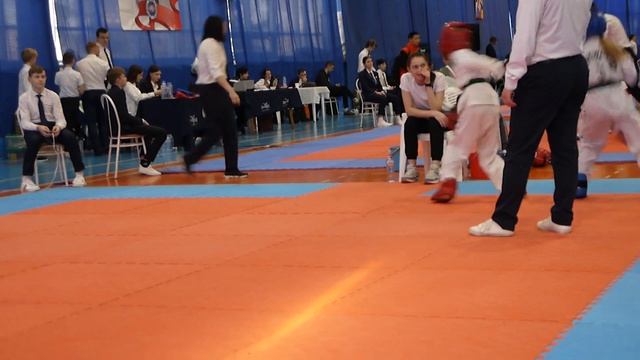 Кубок"Содружества" тхэквондо Омск2024 8-9 29кг финал Воронцова Д(Омск)-Подзорова А(Алт край) 1 раун смотреть онлайн