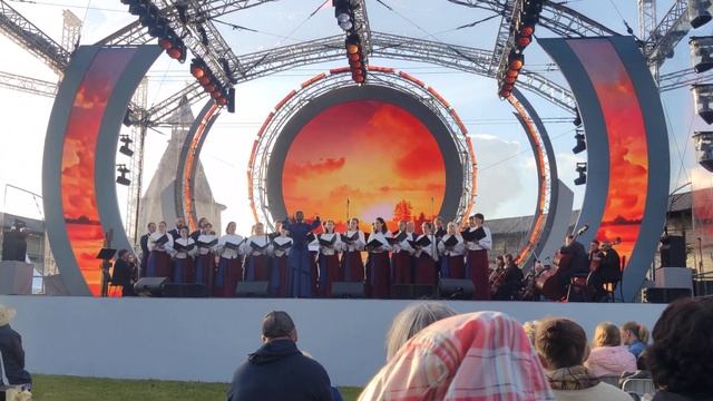 Архиерейский хор Псково-Печерского монастыря под управлением регента Марии Быковой смотреть онлайн