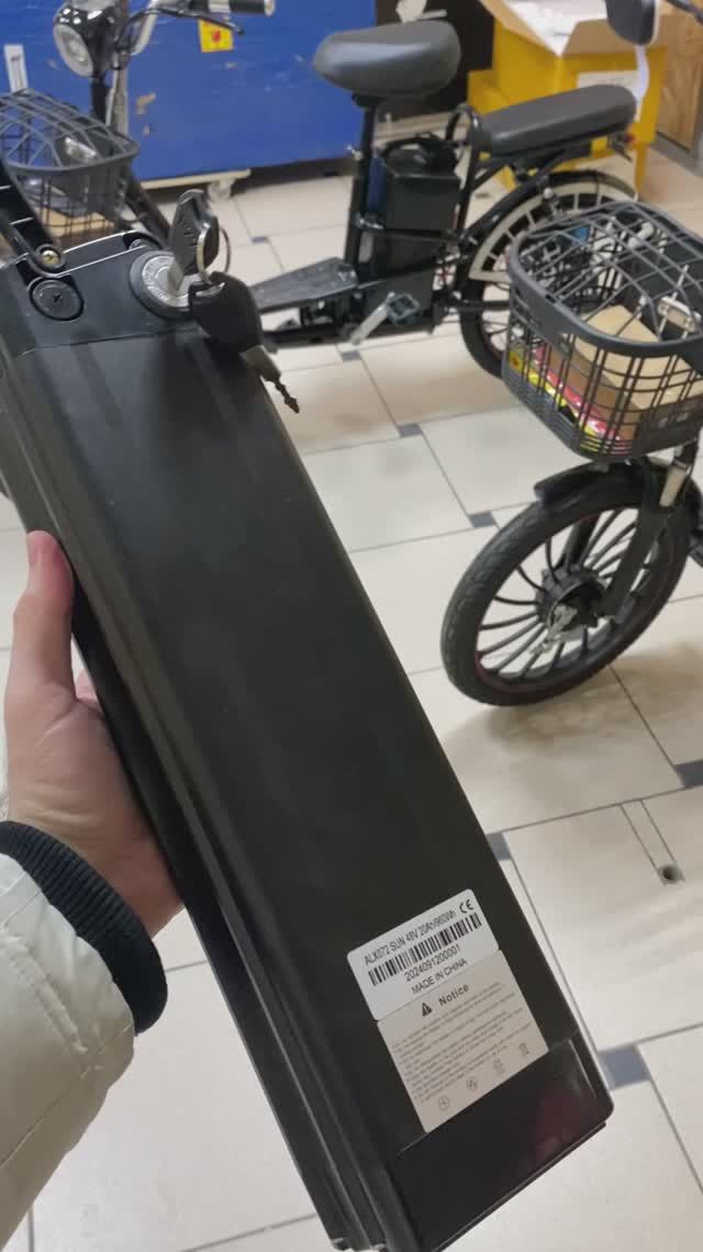 Литиевый аккумулятор 48V20Ah на элементах Samsung для электровелосипедов Эко Колесо, Минако,Эльтреко смотреть онлайн