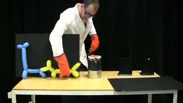 Интересный эксперимент. Воздушные фигуры в азоте. смотреть онлайн