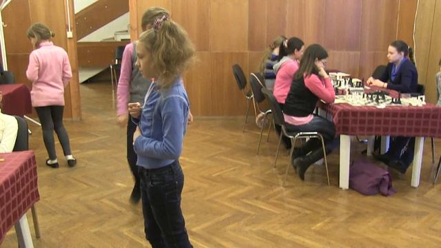 2013-11-19 Чемпионат ЦФО по шахматам смотреть онлайн