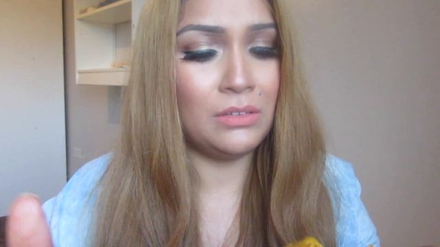 HOW TO WHITEN TEETH AT HOME IN 2 MINUTES! смотреть онлайн