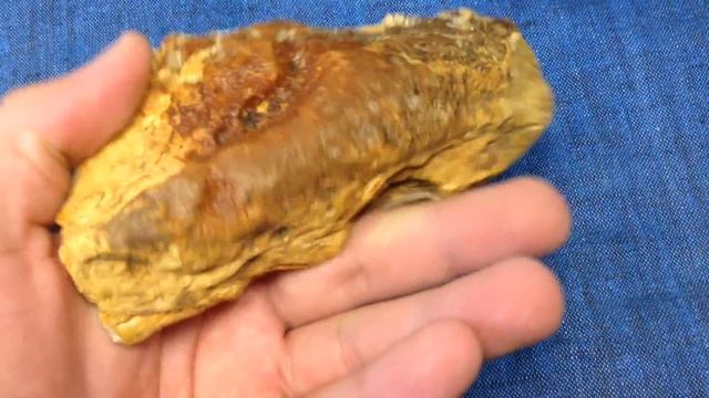 021. Amber gemstone 113,5 grams смотреть онлайн