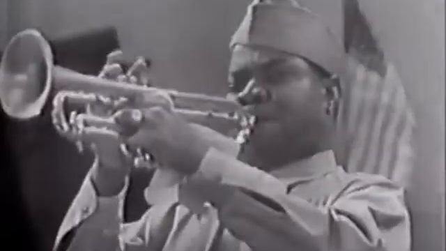 Louis Armstrong Trumpet смотреть онлайн