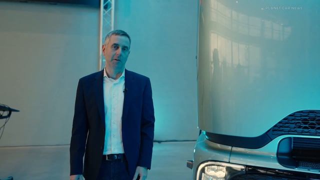 NEW 2025 Mercedes-Benz Actros L (12.8-liter Diesel Engine) | REVEAL