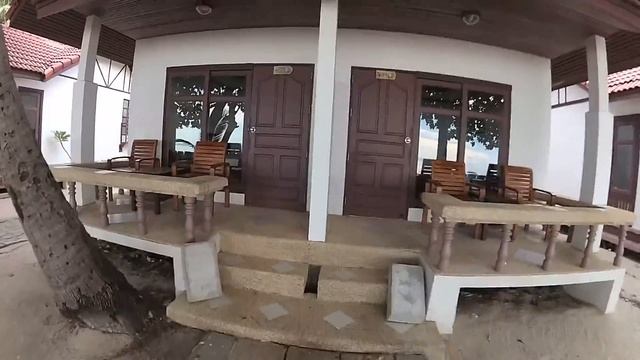 First Bungalow Beach Resort (part 2)