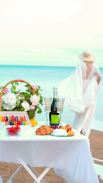 #macaron #десерты #подаркимосква #сладкиеподарки #макарон #пирожные #monbon #макарони #aesthetic