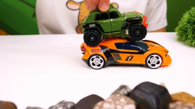 Тобот застрял в песке! – Роботы Трансформеры в видео про машинки смотреть онлайн