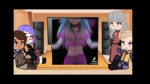 реакция дом совы на них самих 2 сезон.