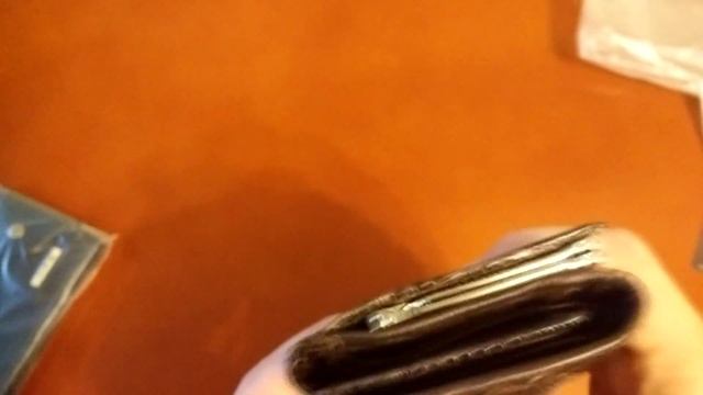 Посылка из Китая – Два кожаных кошелька из Китая мужской и женский смотреть онлайн