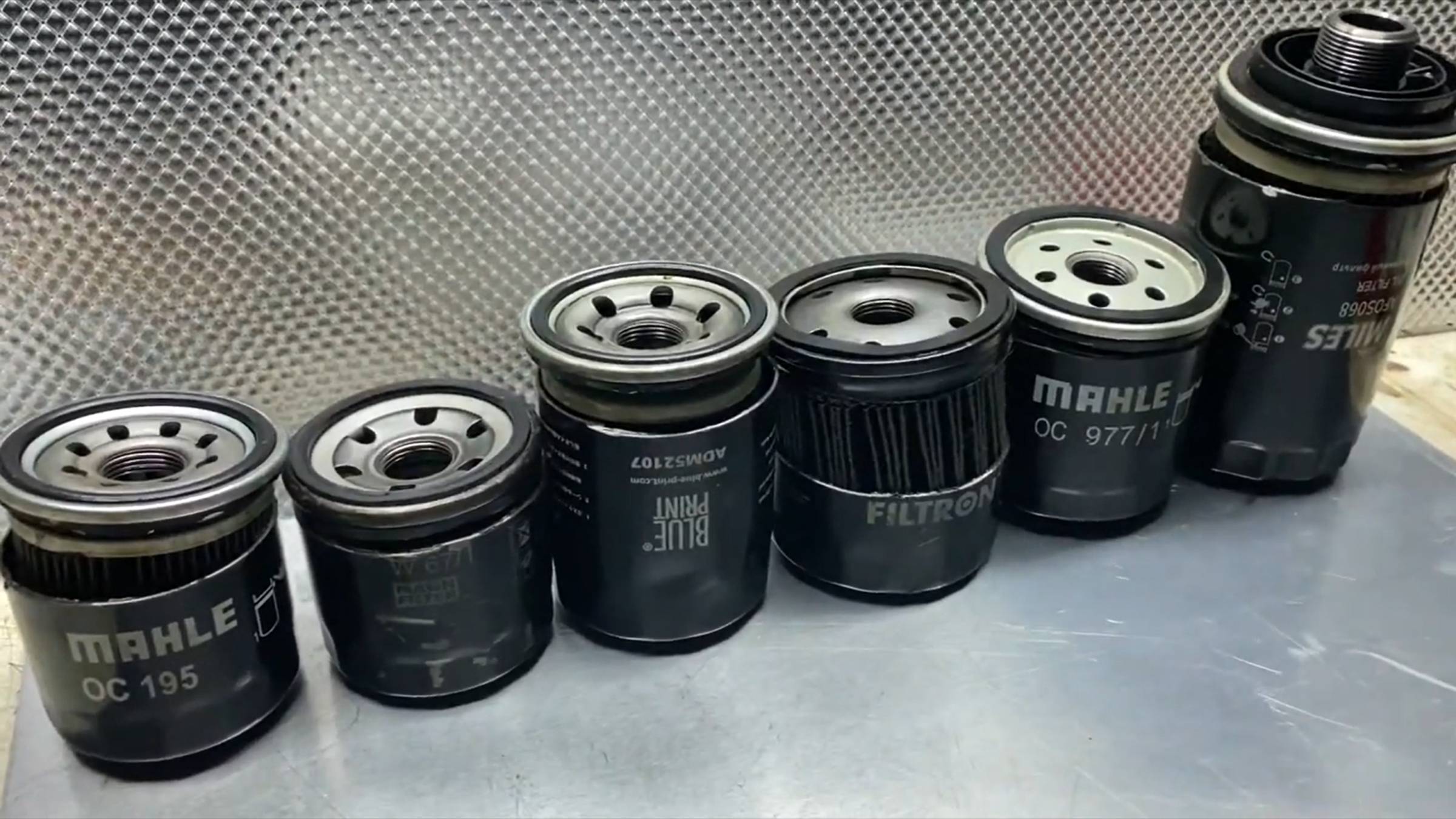 Сравнение популярных брендов масляных фильтров. Mahle, Mann, Blue Print, Miles смотреть онлайн