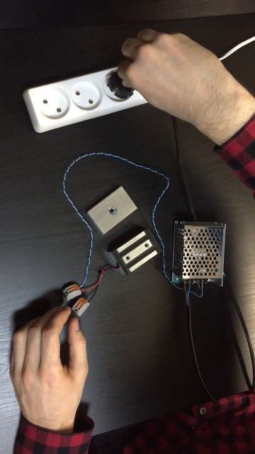 Small Electromagnetic Lock/ Маленький электромагнитный замок