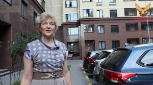 Как консьержка проверяет подъезд