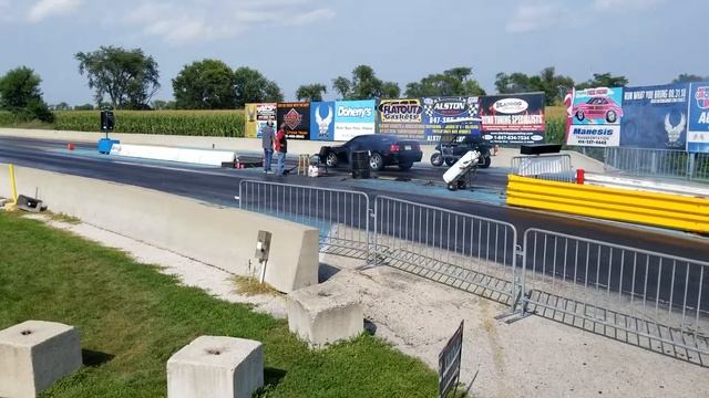 2003 Mustang Cobra 20,000 mile cream puff run #3 смотреть онлайн