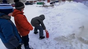 как пользоваться порошковым огнетушителем