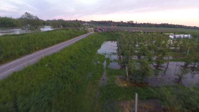 Podtopione sady w Zawichoście rejon Sandomierz смотреть онлайн