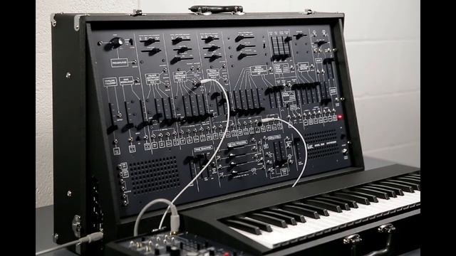 SYNTH PAD - LEAD смотреть онлайн