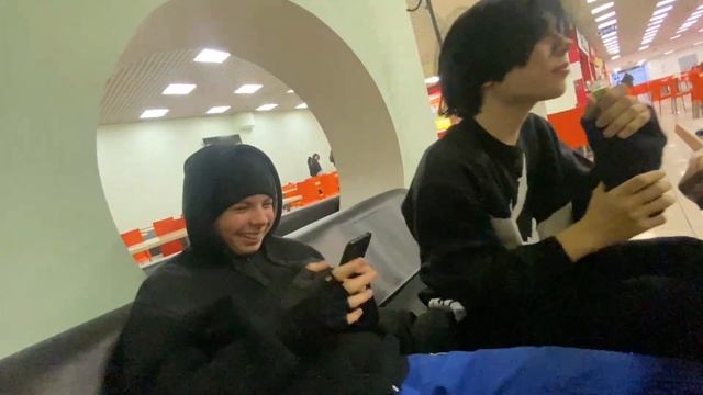 За кепкой то не видно! смотреть онлайн
