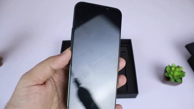 Black Shark 2 - Best Gaming Smartphone by Xiaomi смотреть онлайн