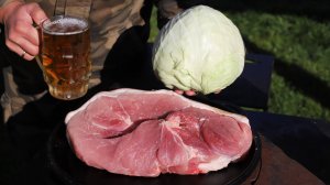 Мясо в пиве. Булгур с капустой в казане