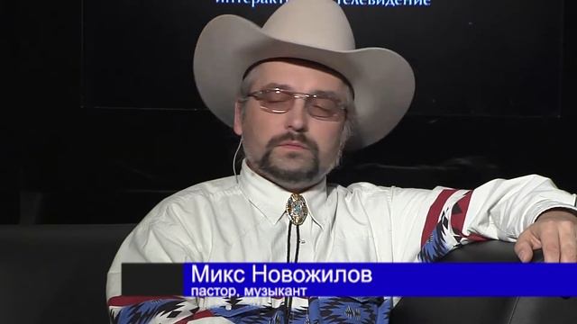 Два портфеля - Микс новой жилы или странные люди 2 смотреть онлайн