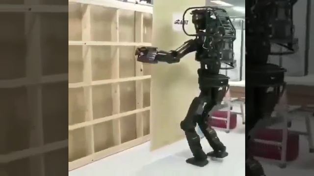 Robótica - Construção Civil смотреть онлайн