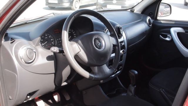 Sandero Stepway Красный смотреть онлайн