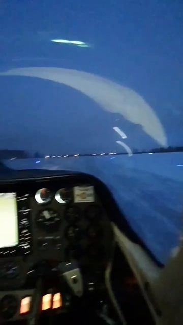 Прекрасный Tecnam P2006 смотреть онлайн