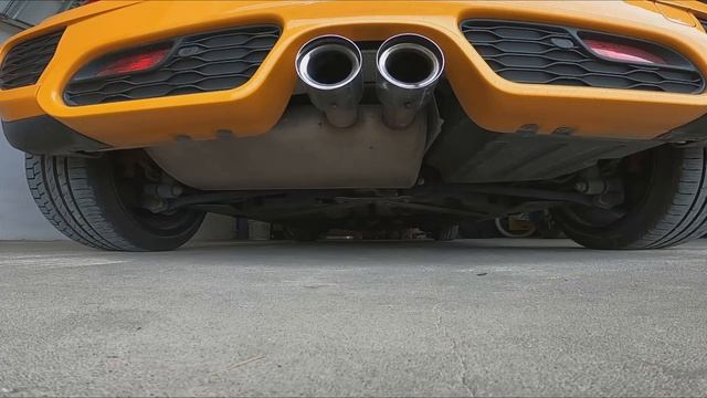 Mini F57 JCW and stock JCW exhaust смотреть онлайн