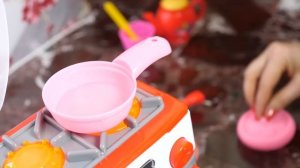 Беби Анабель: Готовим кашу для Аннабель. Видео с куклами - Мультики для девочек Как мама