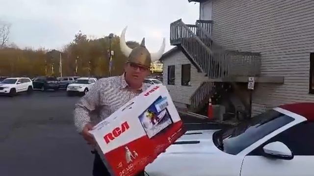 FREE Flat Screen TV! смотреть онлайн