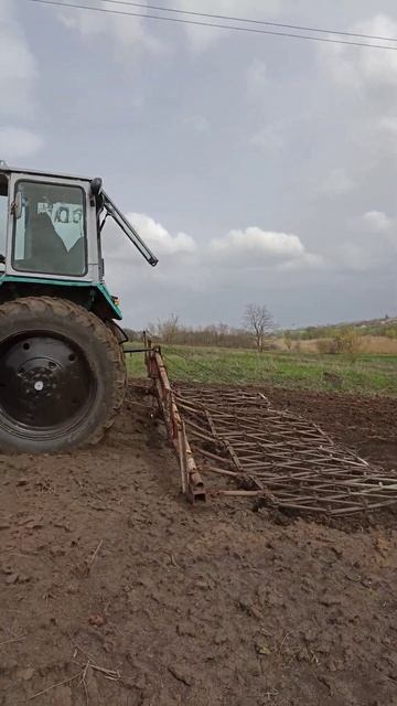 ЮМЗ-6 КЛ БОРОНУЕМ!