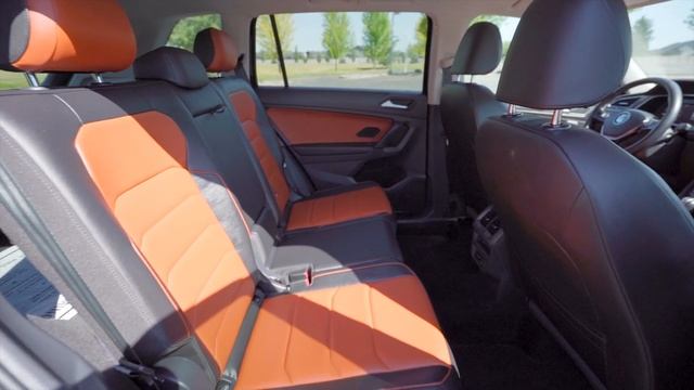 2019 Volkswagen Tiguan 2.0T SEL Premium смотреть онлайн