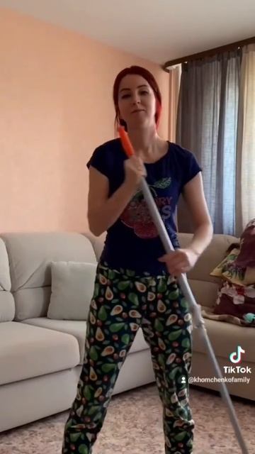 Муж ушел в туалет #семьяхомченко #семья #мамаблог #мамавдекрете #юмор смотреть онлайн