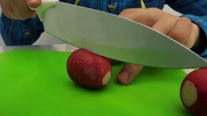 Витаминный салат. Рецепты для детей.