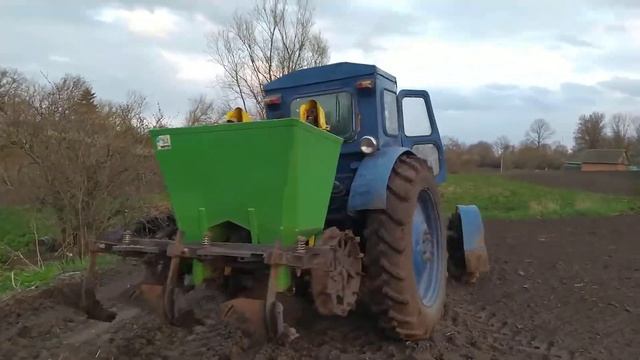 Т-40 ам посадка картоплі сажалка Bomet смотреть онлайн