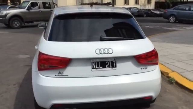 Audi A1 2014 blanco techo gris смотреть онлайн