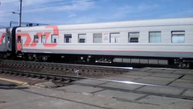 Эп1м-693 с первым рейсом поезда 505 Тамбов Новороссйск смотреть онлайн