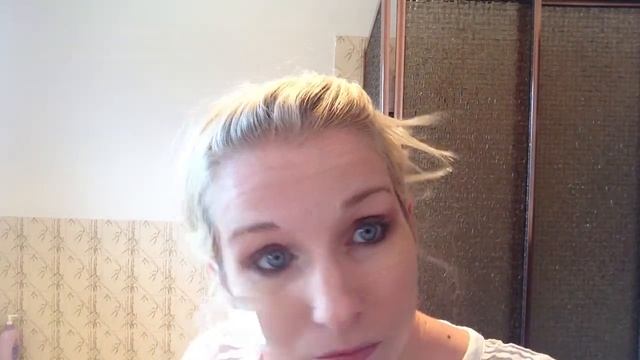Model co show bag Makeup review...Outcome.. смотреть онлайн