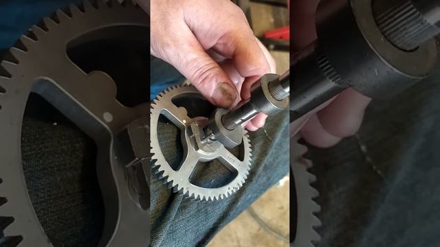 Traktorek kosiarka MTD Smart Briggs&Stratton смотреть онлайн