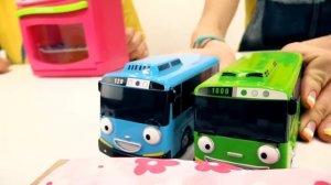 Кафе на Дереве - Машинки Тайо, Маквин у Маши и Феди.