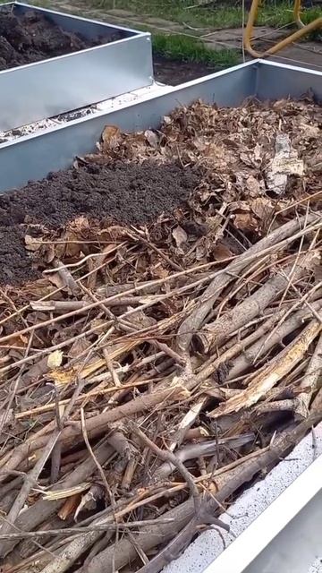 кто сжигает ветки . сделай теплые грядки @хольцер