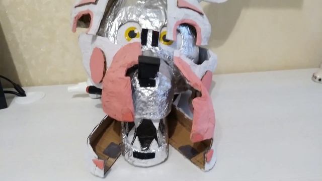 My mask Funtime Foxy!/Моя маска Фантайм Фокси! смотреть онлайн