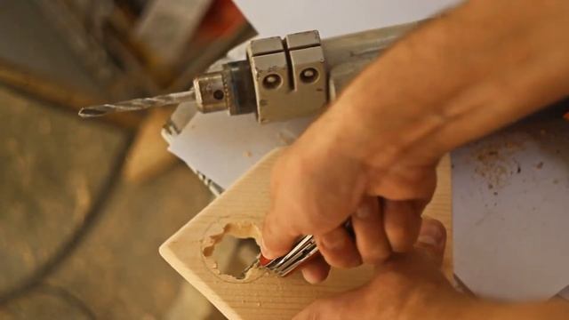 СКВОРЕЧНИК ЗЕБРА / NESTING BOX ZEBRA смотреть онлайн