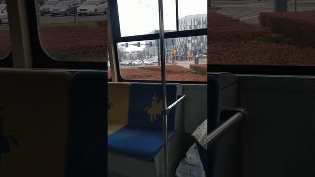 в Кракове,в трамвае,центр беженцев опять искать смотреть онлайн
