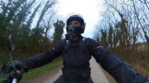 HJC V10 Motorcycle Helmet Review: Exposing Its Major Flaw