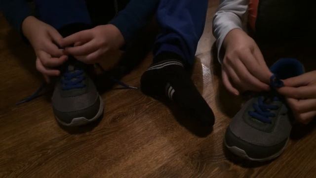 Как завязать шнурки