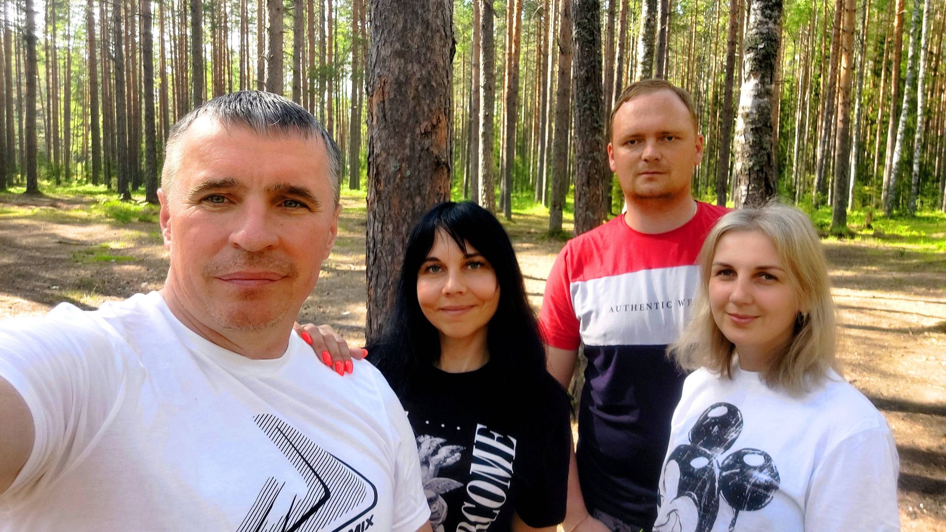 Великий Новгород и п. Медведь. (Архив 2024 год.) смотреть онлайн