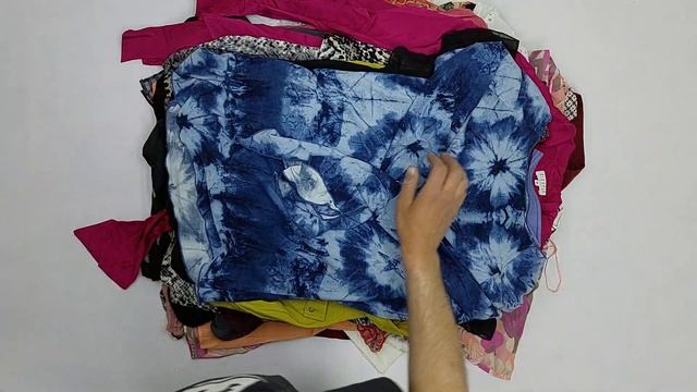 23925 Блузки жен (дл/кор-рукав) T/SH-BZ (extra) 1 пак 10кг 8.45€\кг 66шт смотреть онлайн